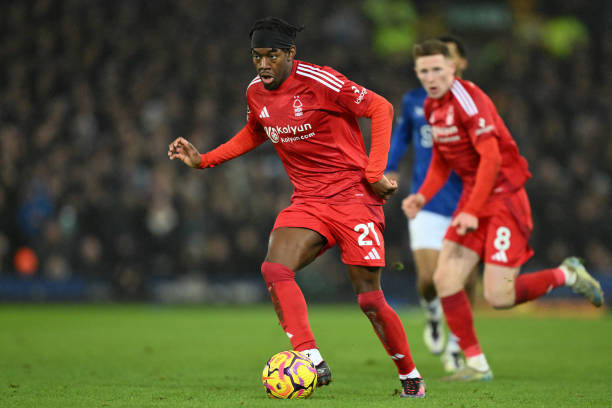 迫和攔截 迫和攔截